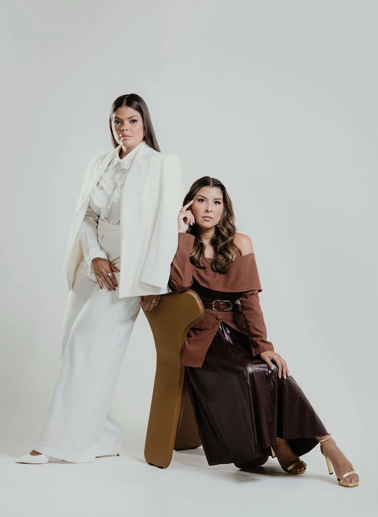 Camilla Bonifácio e Giovanna Dias em retrato profissional do CG Arquitetos.